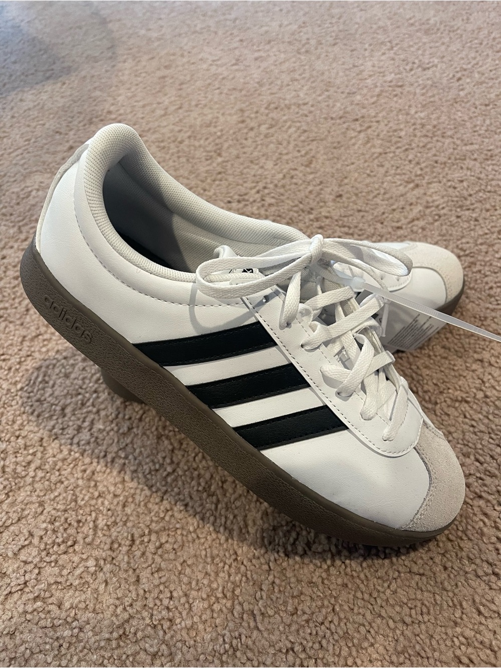 ADIDAS Men's Size 8 VL Court Base White Core Black Gum Casual Shoes